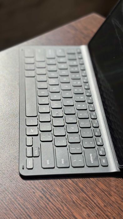 Husa cu tastatura AI Key pentru Galaxy Tab S10+ | S9+ | S9FE+, noua