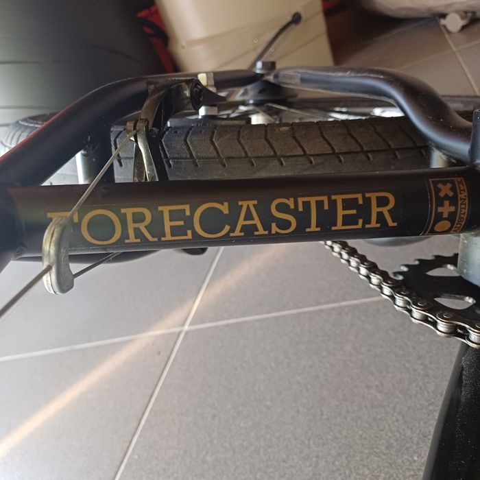 Vând bicicleta bmx Forecaster 2023