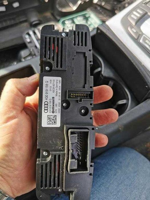 panou clima cotiera spate audi a6 c7 panou clima pasageri spate a6 c7