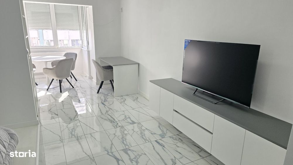 Inchiriez garsoniera Deva,Miorita, bloc reabilitat, izolat exterior,