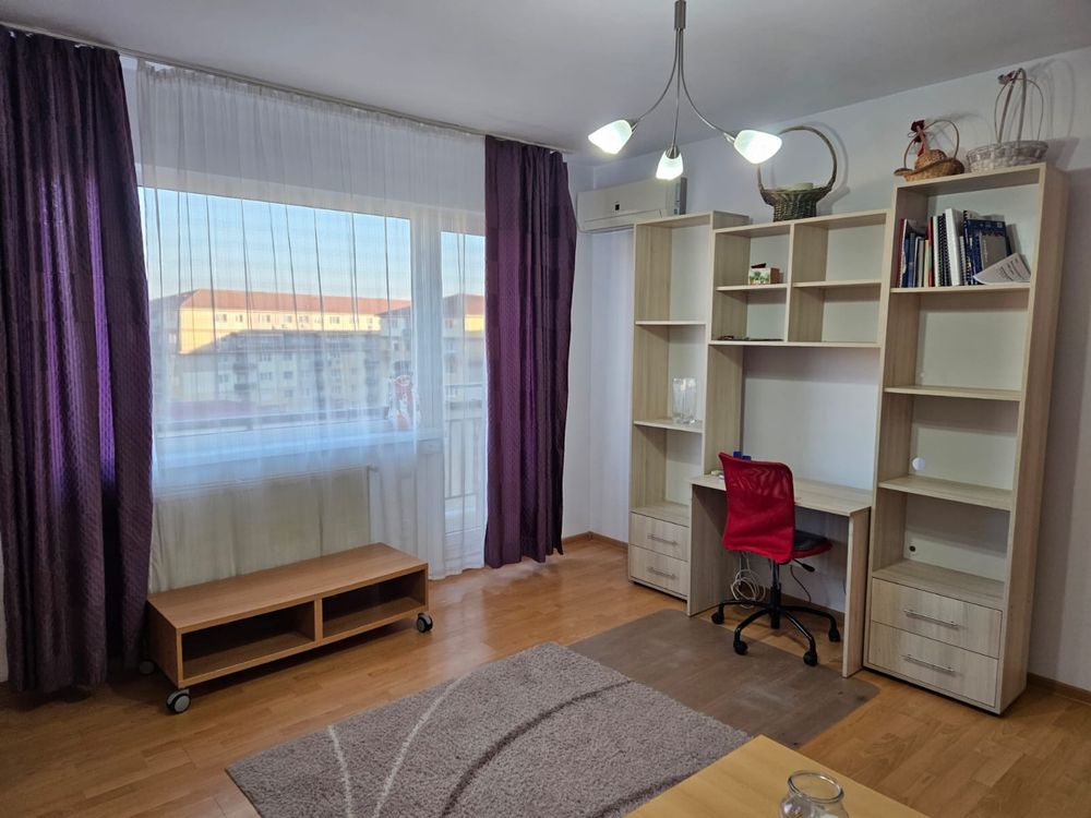 Inchiriez apartament in zona ciresica