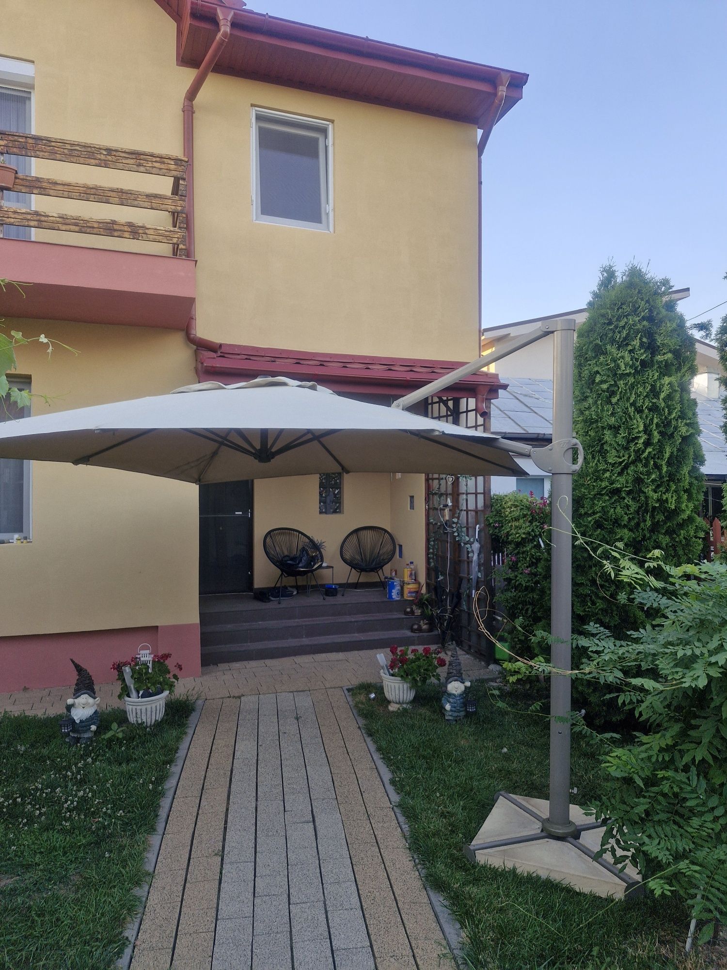 Vand Umbrela, copertina   Gradina 3x3 m