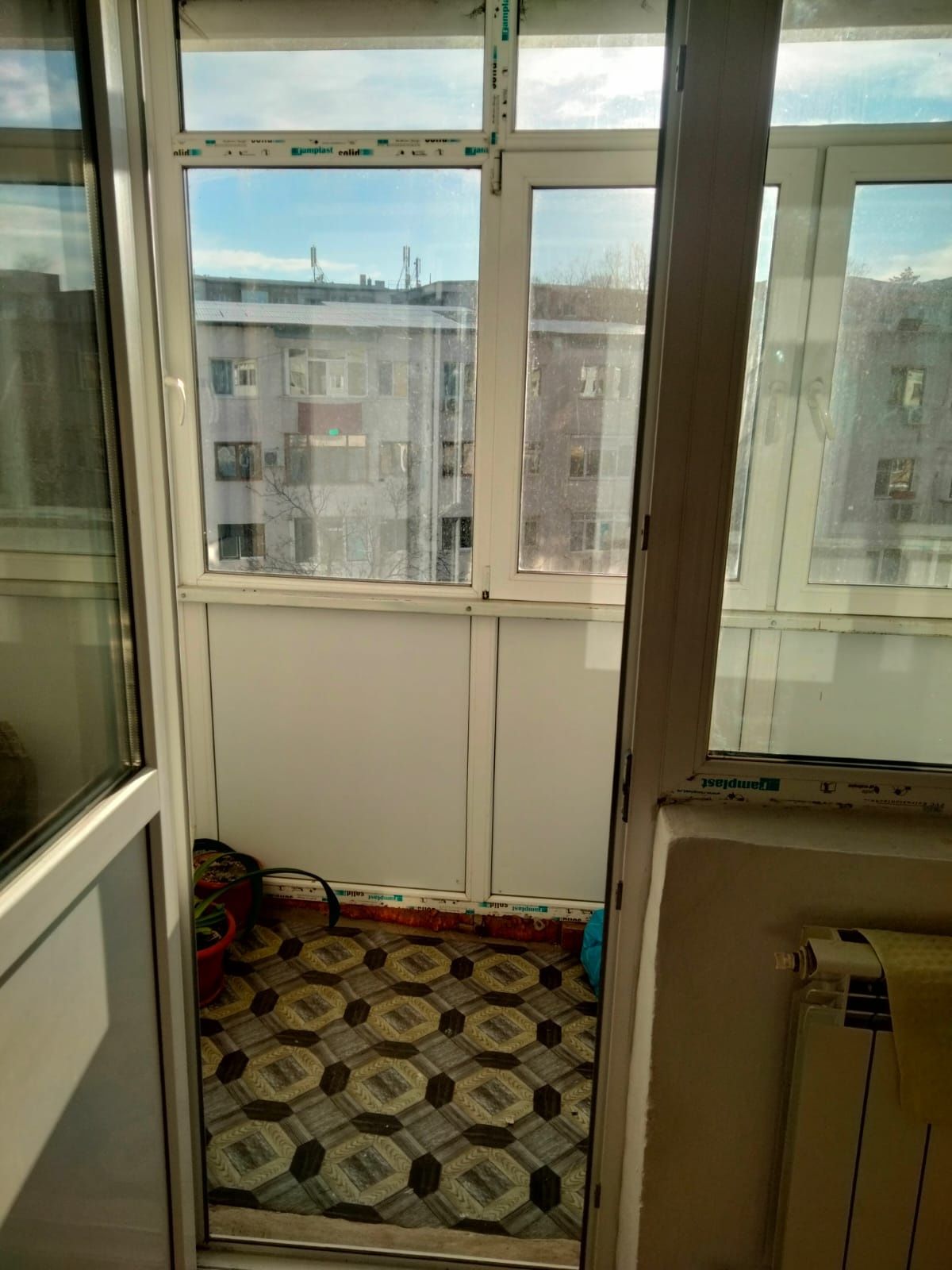 Apartament 2 camere decomandat