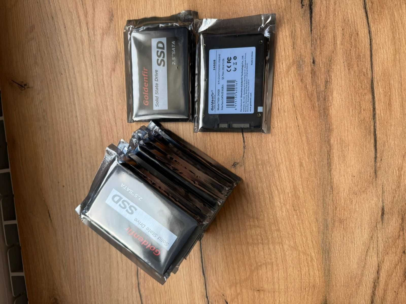 SSD жесткий диск 240гб