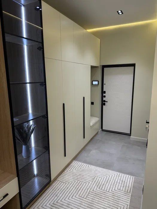 СРОЧНО Сдаётся кв ор-р Дружба Народов 1/1/16 ро-н Шайхантахурский 521