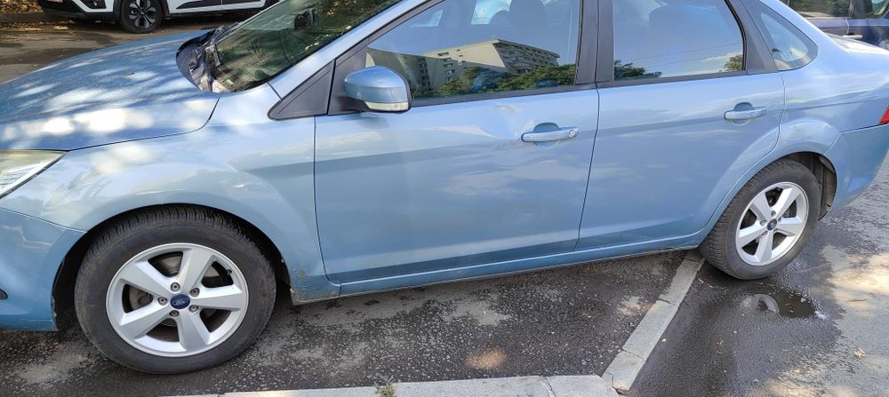 Vând Ford focus 2009