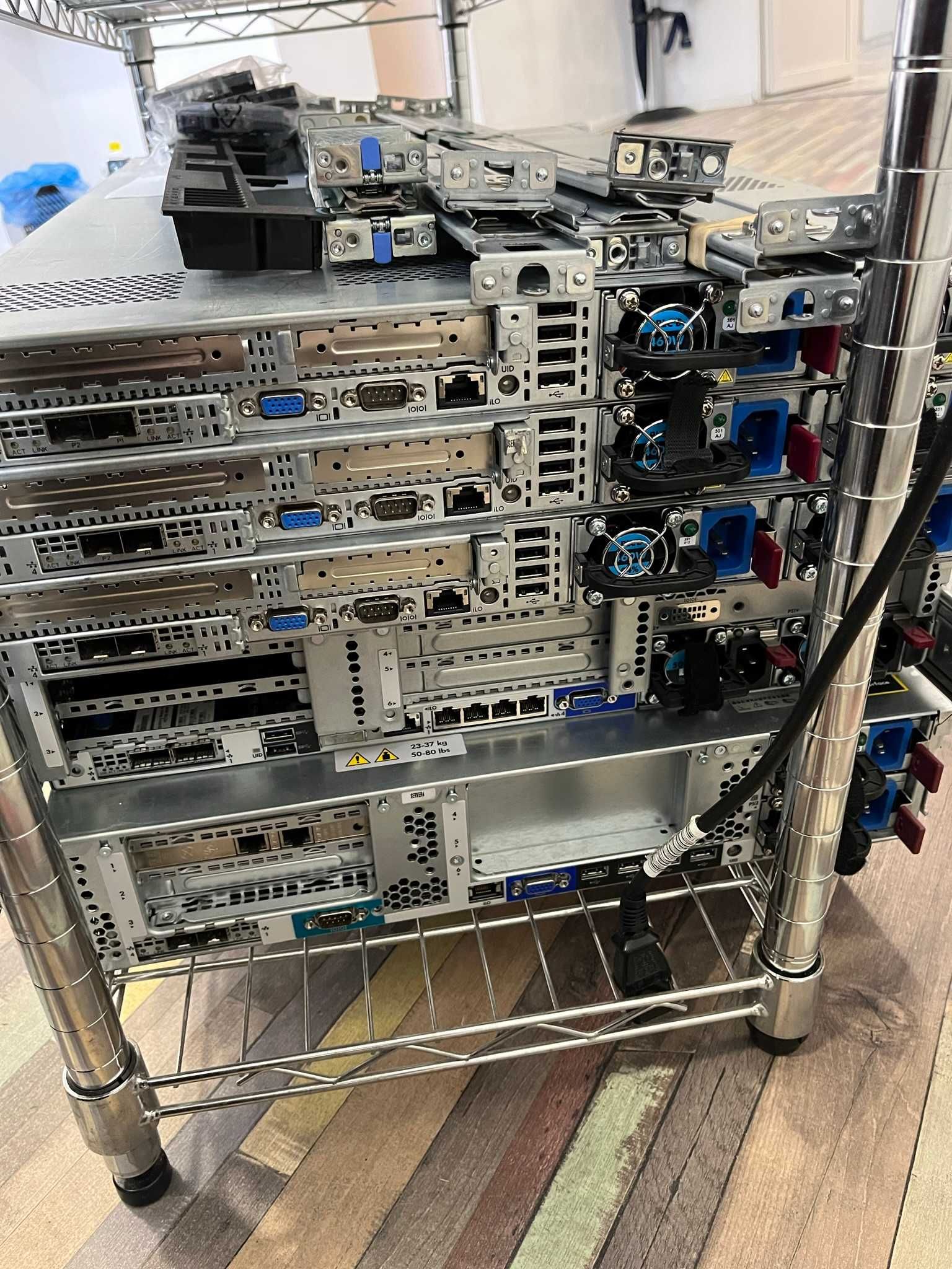 Server HP ProLiant DL360p G8, LFF. 2x 3 TB, 2 x 8 Core Xeon V2, 64GB