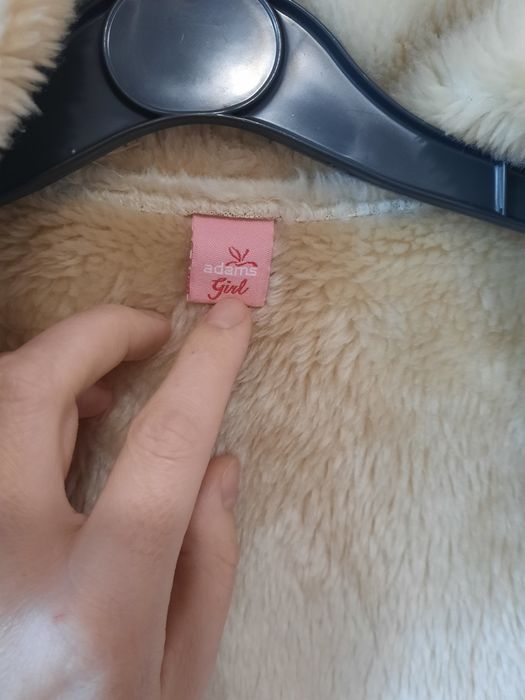 Cojocel fetita 3-4 ani