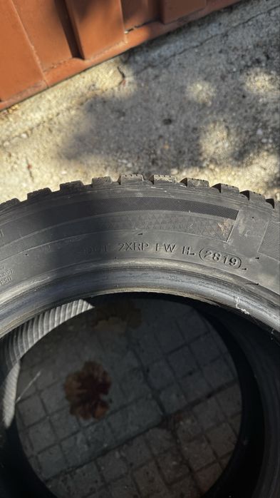 Hankook 205/55/16 зимни
