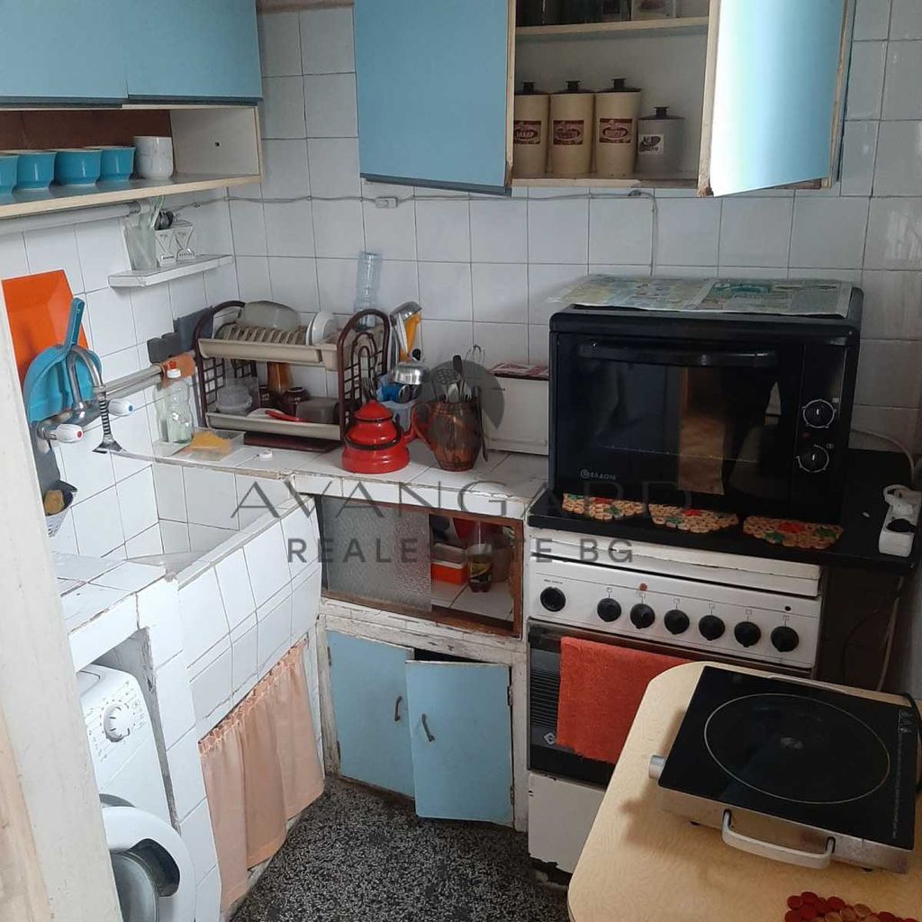 Продава се Двустаен апартамент в Пловдив, Изгрев - 63 кв.м за 1112 €/кв.м - Снимка #4