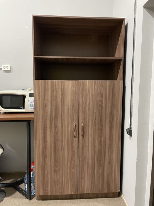 в связи с переездом продается офисная мебель