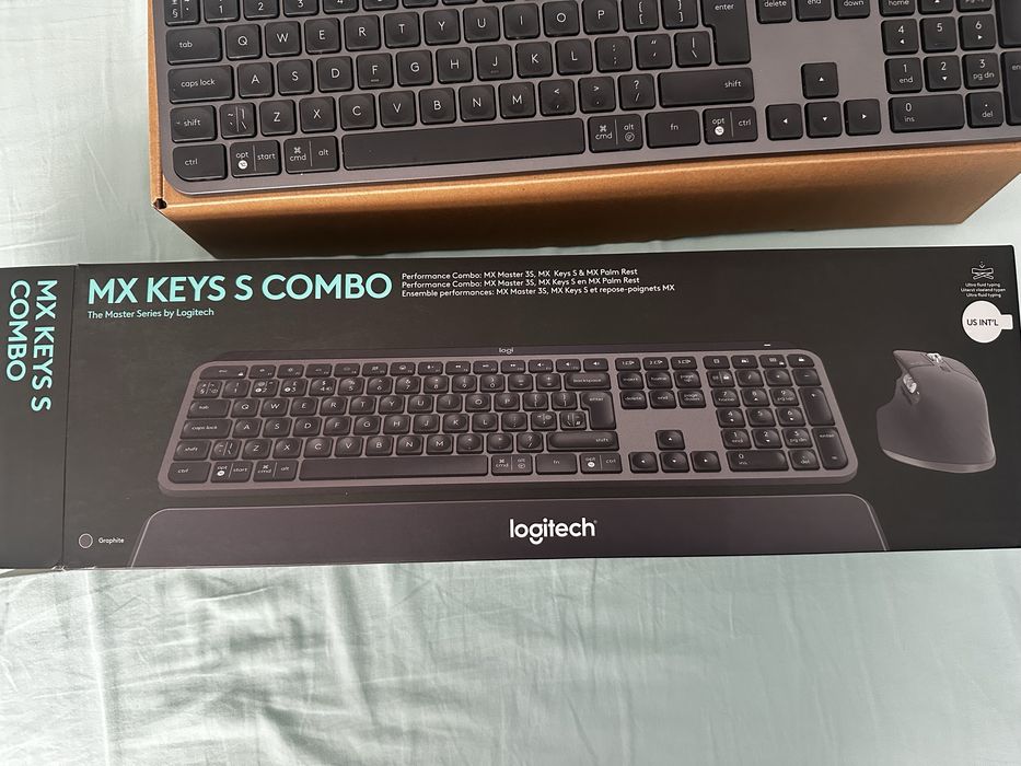 Tastatura MX Keys S Plus ca noua