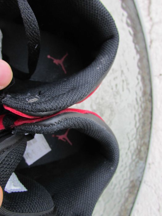 Юношески маратонки Nike Air Jordan 1 Mid