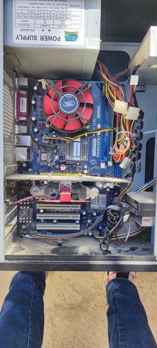 Компьютер домашний чотка работает