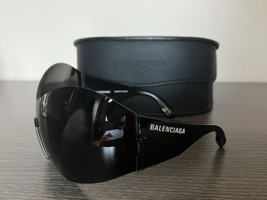 Очила Balenciaga