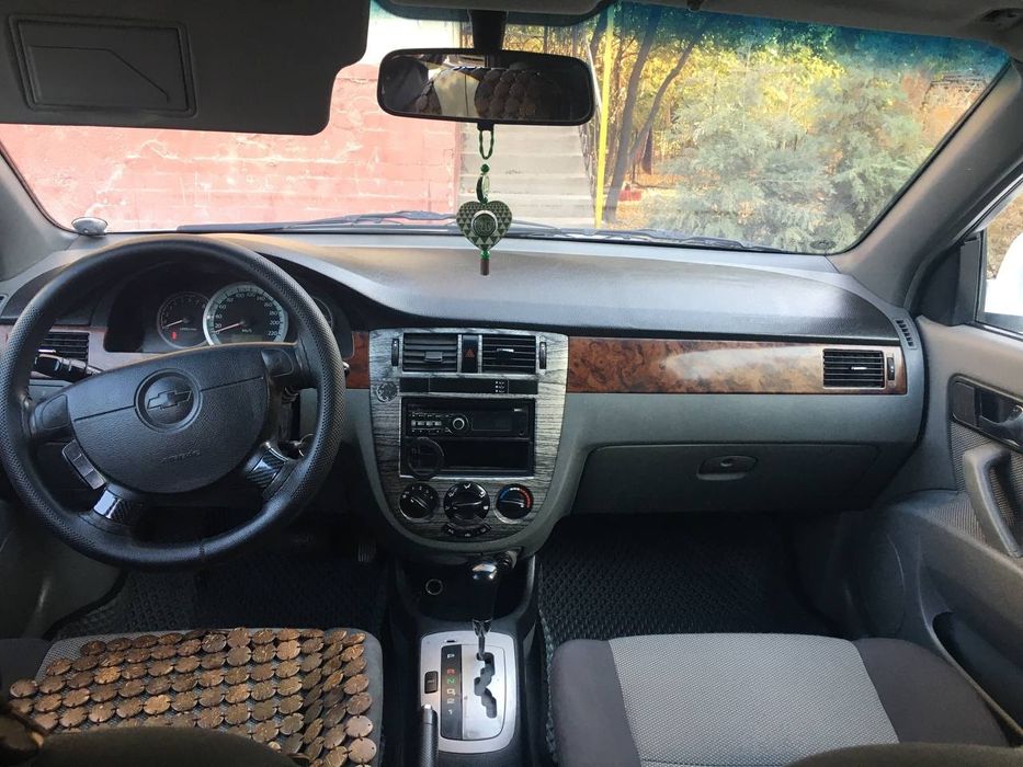 Arenda Lasseti  2010