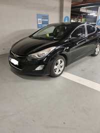 Hyundai  Elantra negru superb