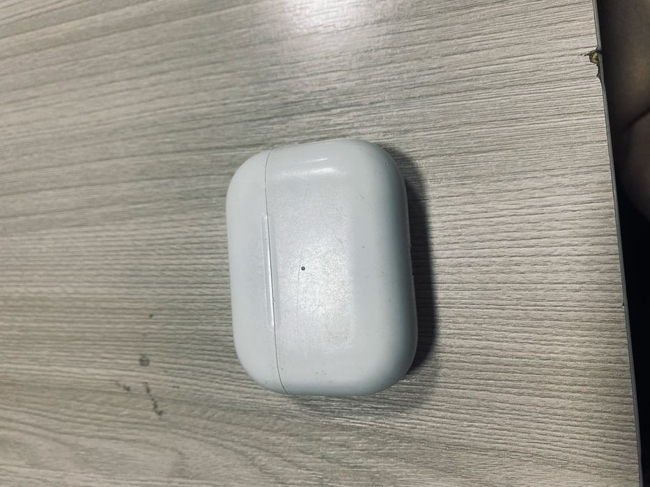Airpods оригинал