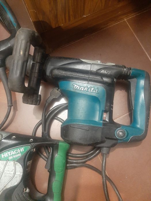 Мощни японски перфоратори