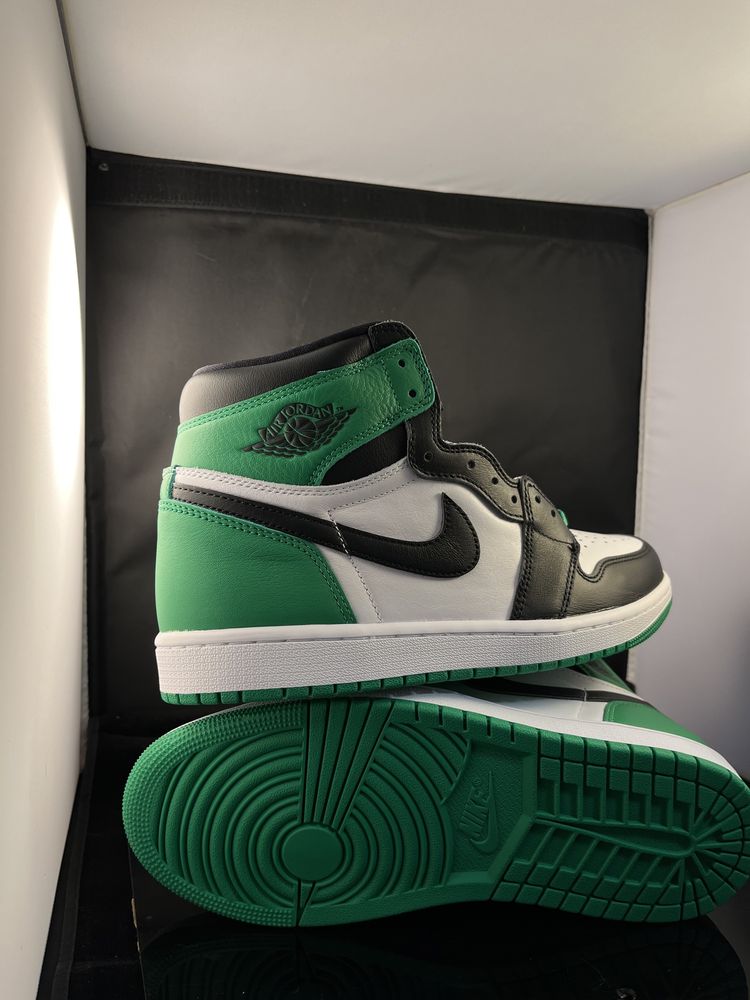 Jordan 1 high OG Lucky Green (43)