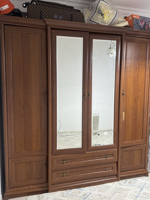 Шкаф сатылады бағасы 15000