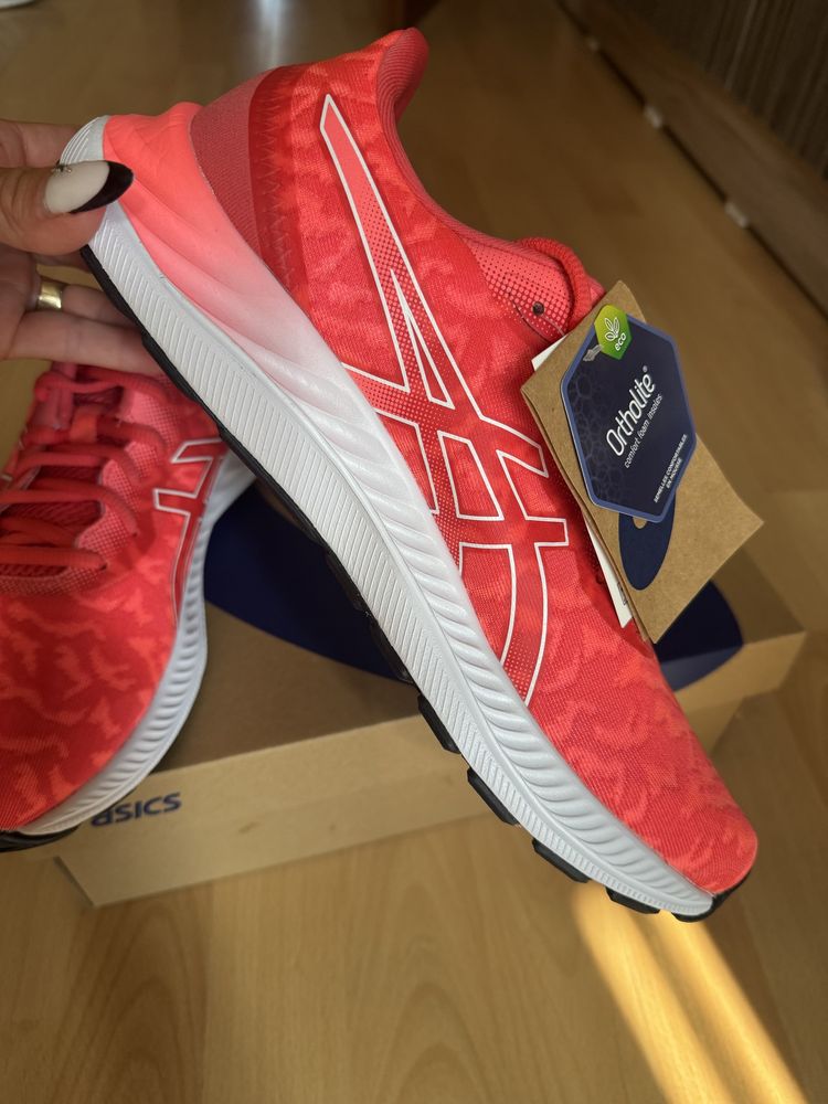 Оригинални нови маратонки ASICS GEL-EXCITE 8 TWIST! 42,43,45 н