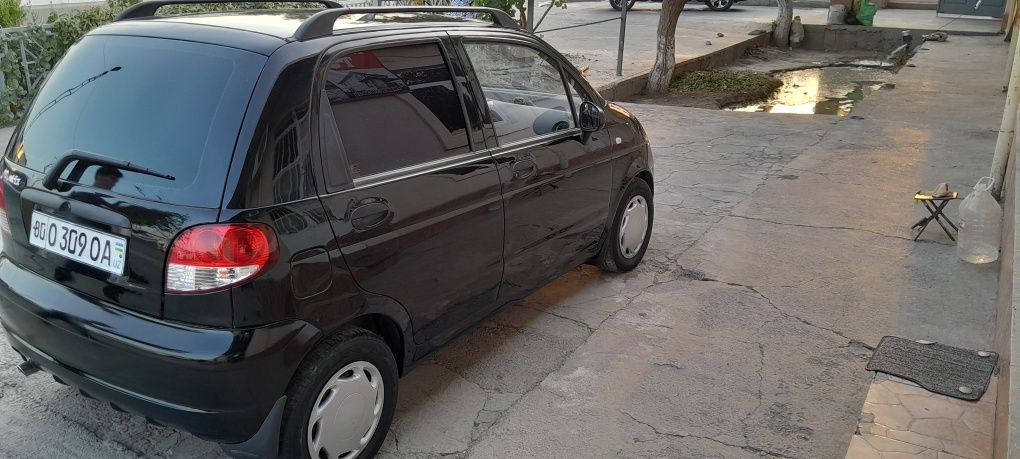 Matiz 2010 yil qora rangda