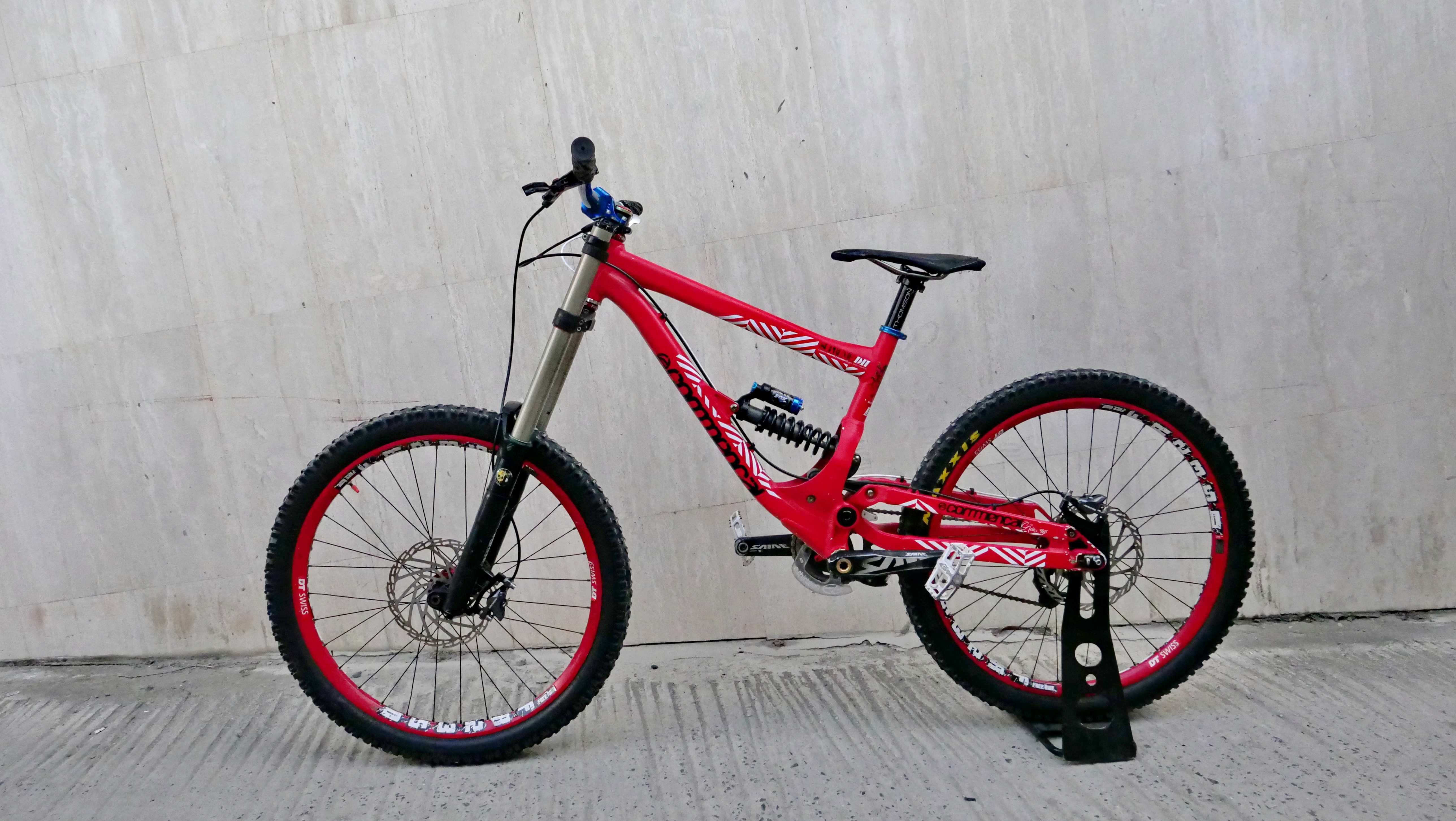 Commencal Supreme DH, 26, RockShox Boxxer Air, 200 ход, 1х9 Sram XO