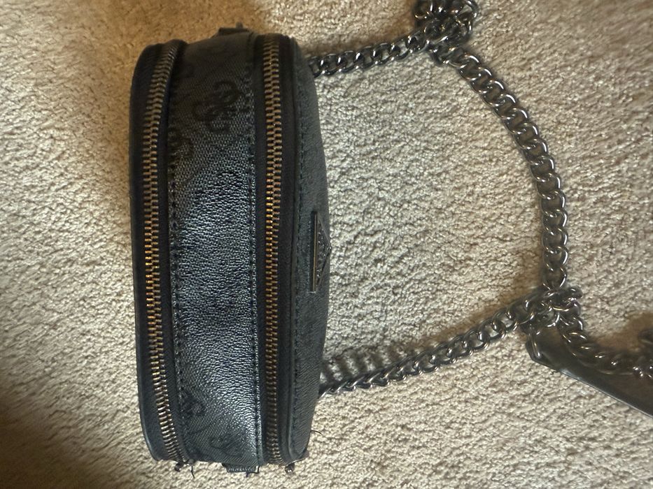 Дамска Чанта Guess