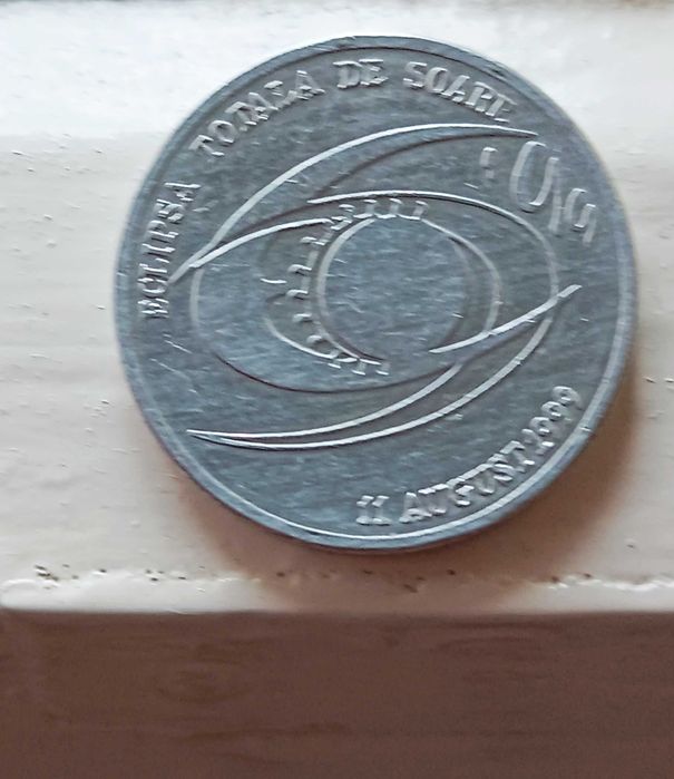 Vand monede 500 lei, an 1999 ,cu eclipsa