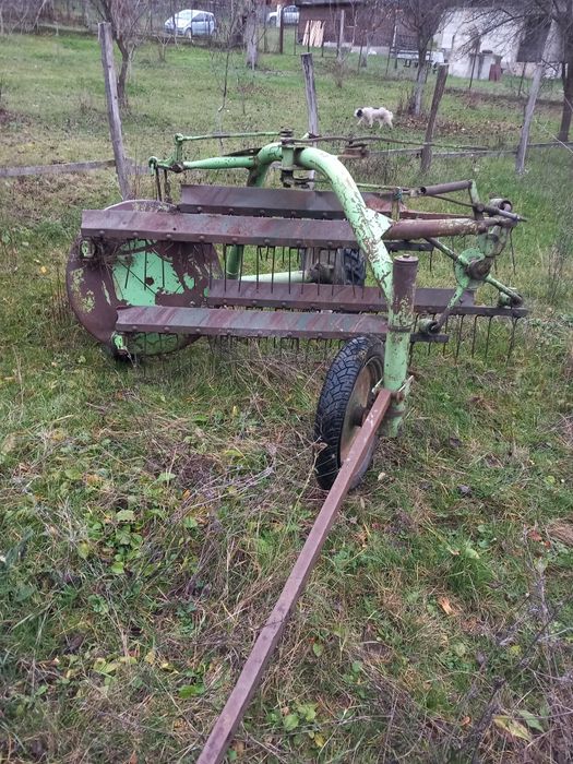 Vând grebla tip pieptăne