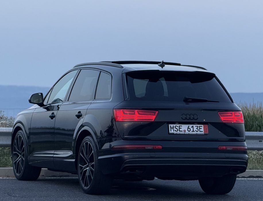 Audi Q7 Quattro 3 X S-Line 3.0 diesel 272 cai 7 locuri extra full!!