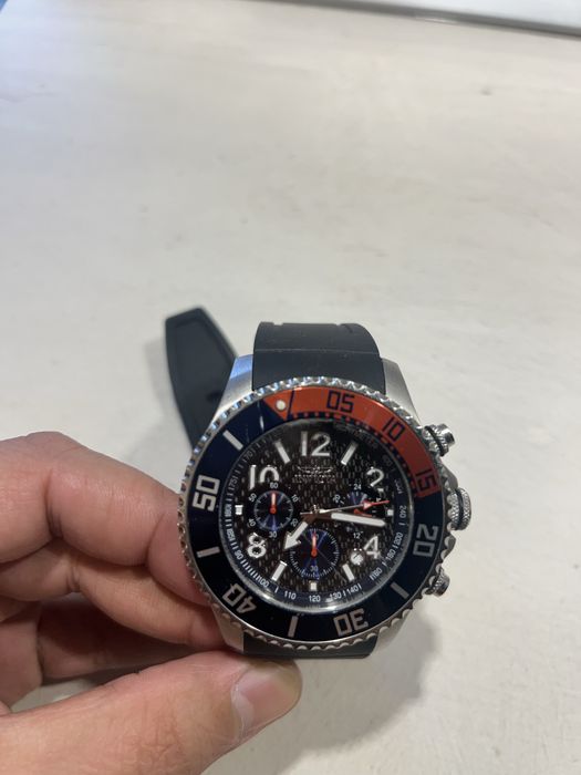 Ceas Invicta