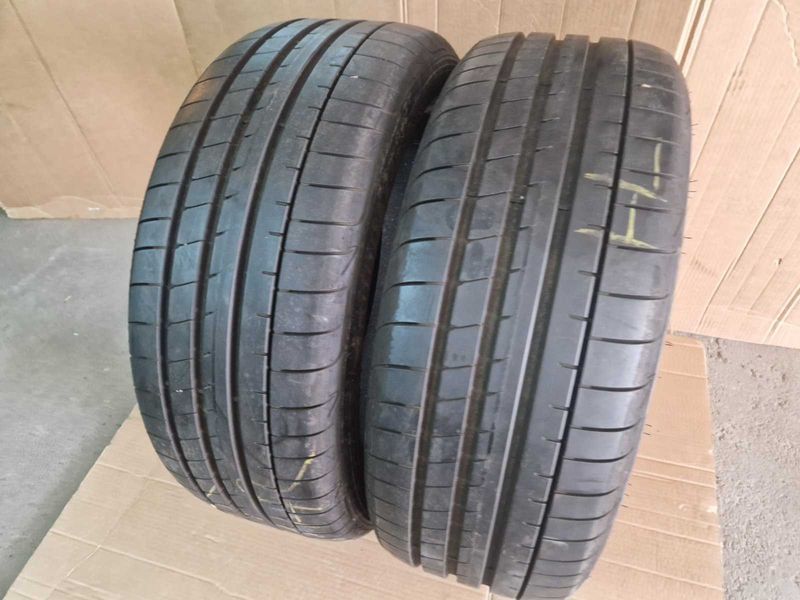 2 Goodyear R21 245/45/ 
летни гуми  DOT3320