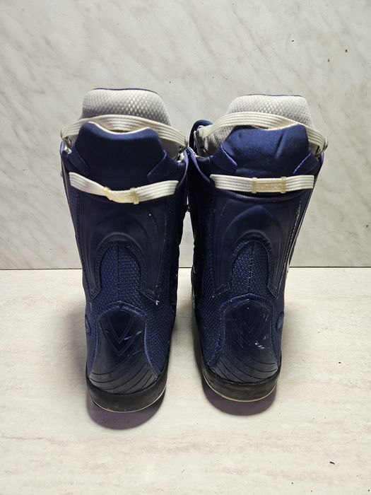 Boots 114 buti placa snowboard  Burton  mărimea   39-40 (25,5   cm) .