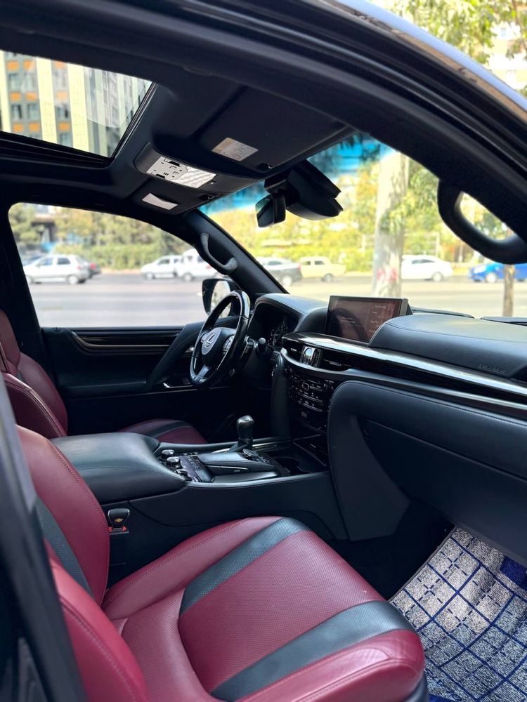 Lexsus LX 570 Super Sport