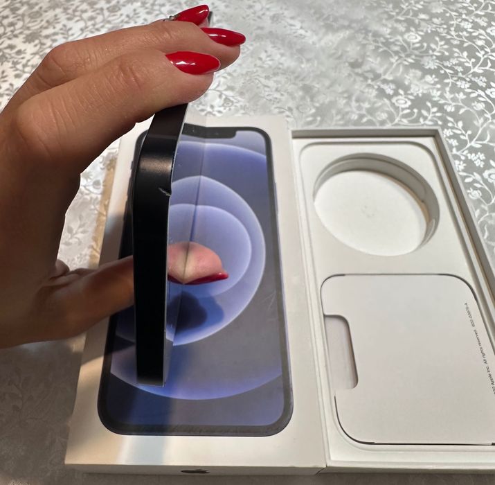 iPhone 12 Black 128 GB