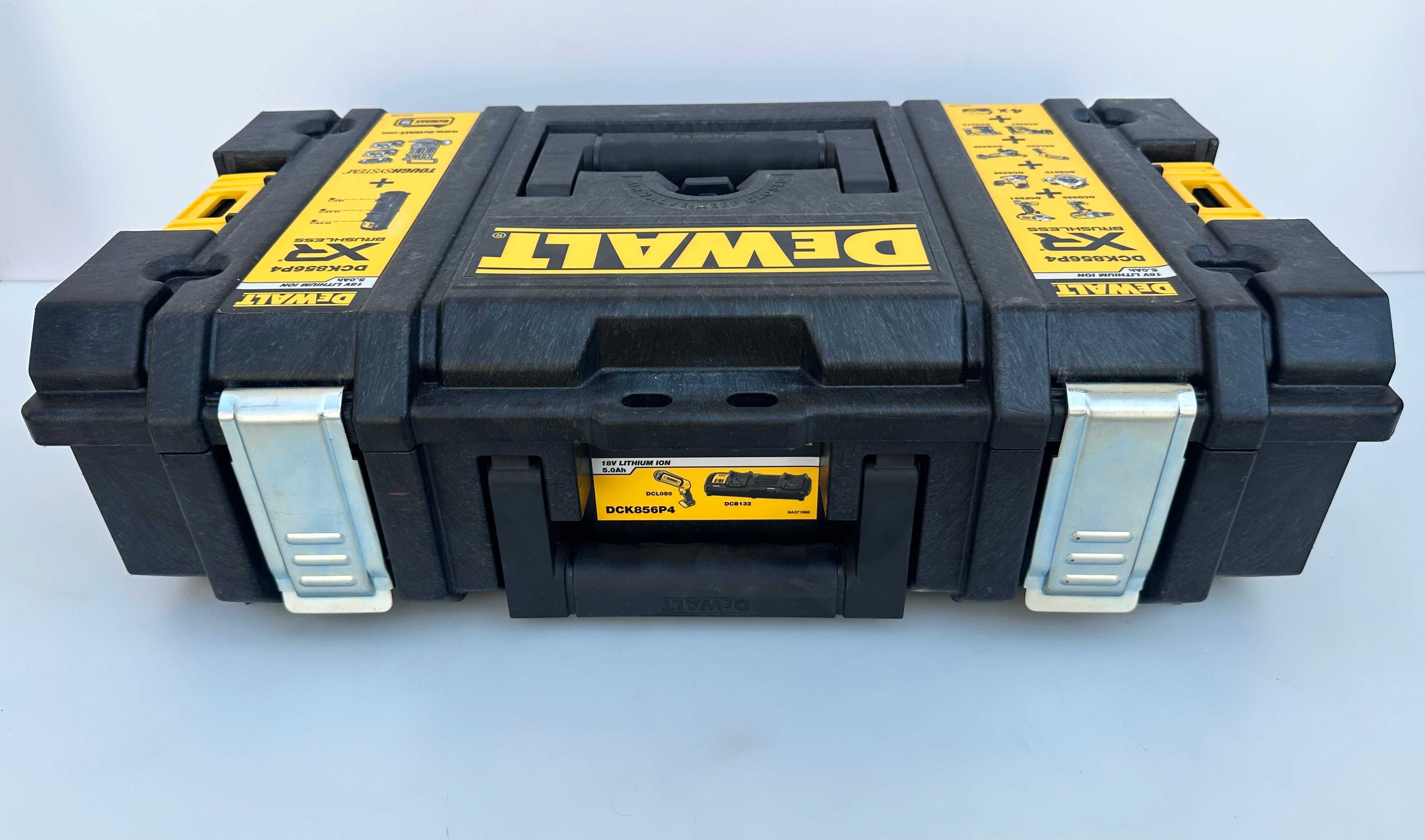 Dewalt голям куфар