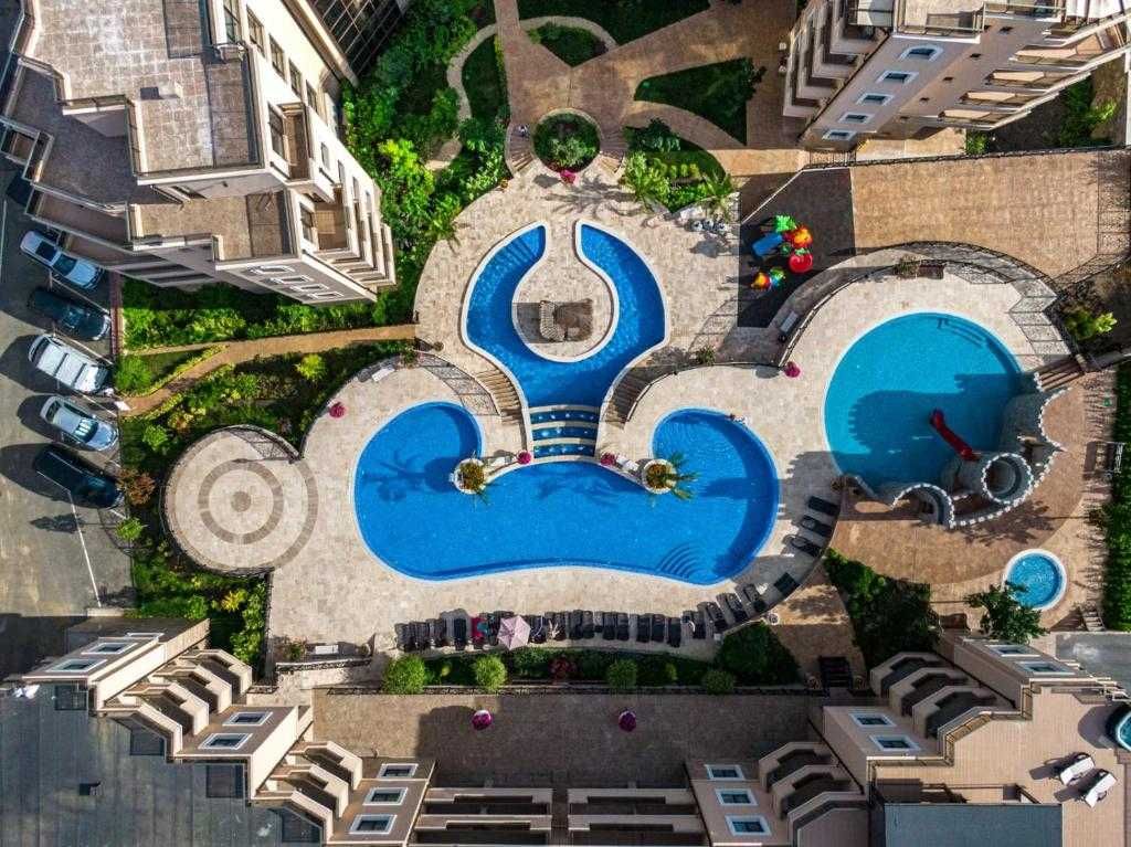Продава се Двустаен апартамент в Свети Влас - 61 кв.м за 2458 €/кв.м - Снимка #13
