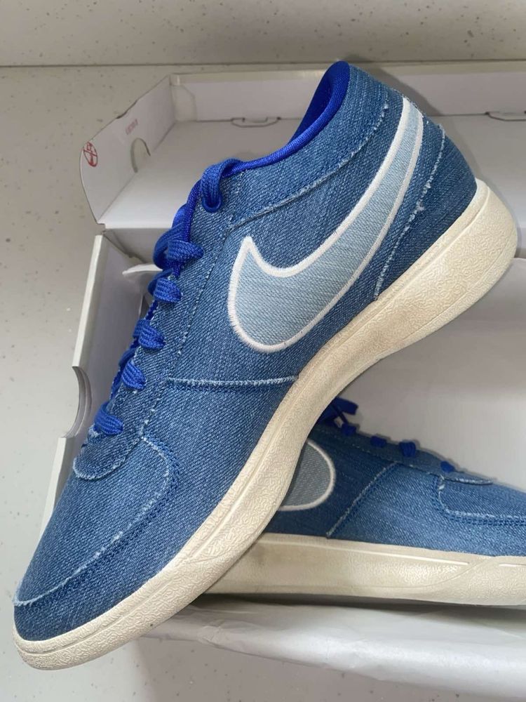 Баскетболни обувки Nike Book 1