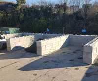 Blocuri modulare din beton . Tip Lego