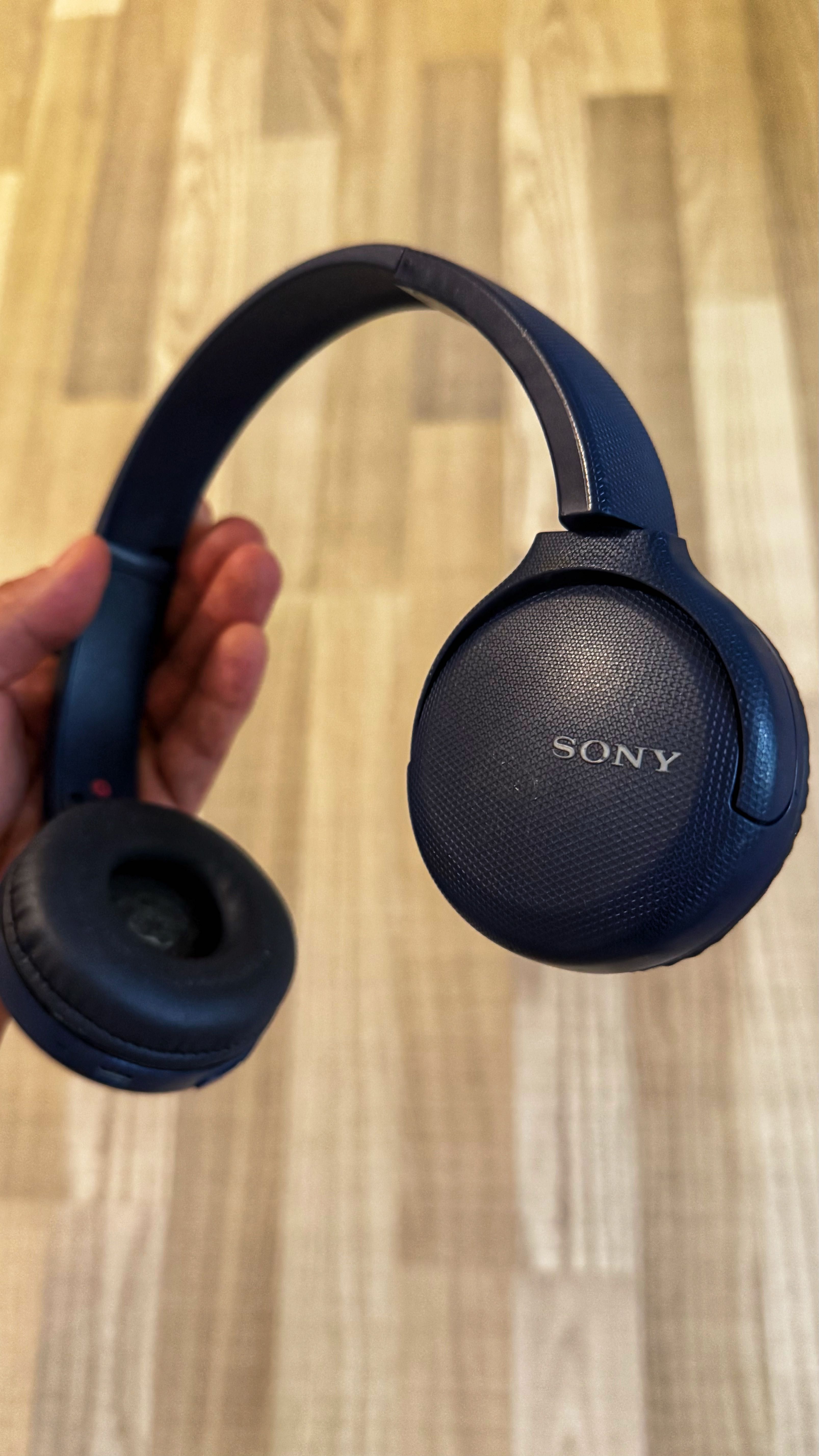 Безжични слушалки Sony WH-CH510
