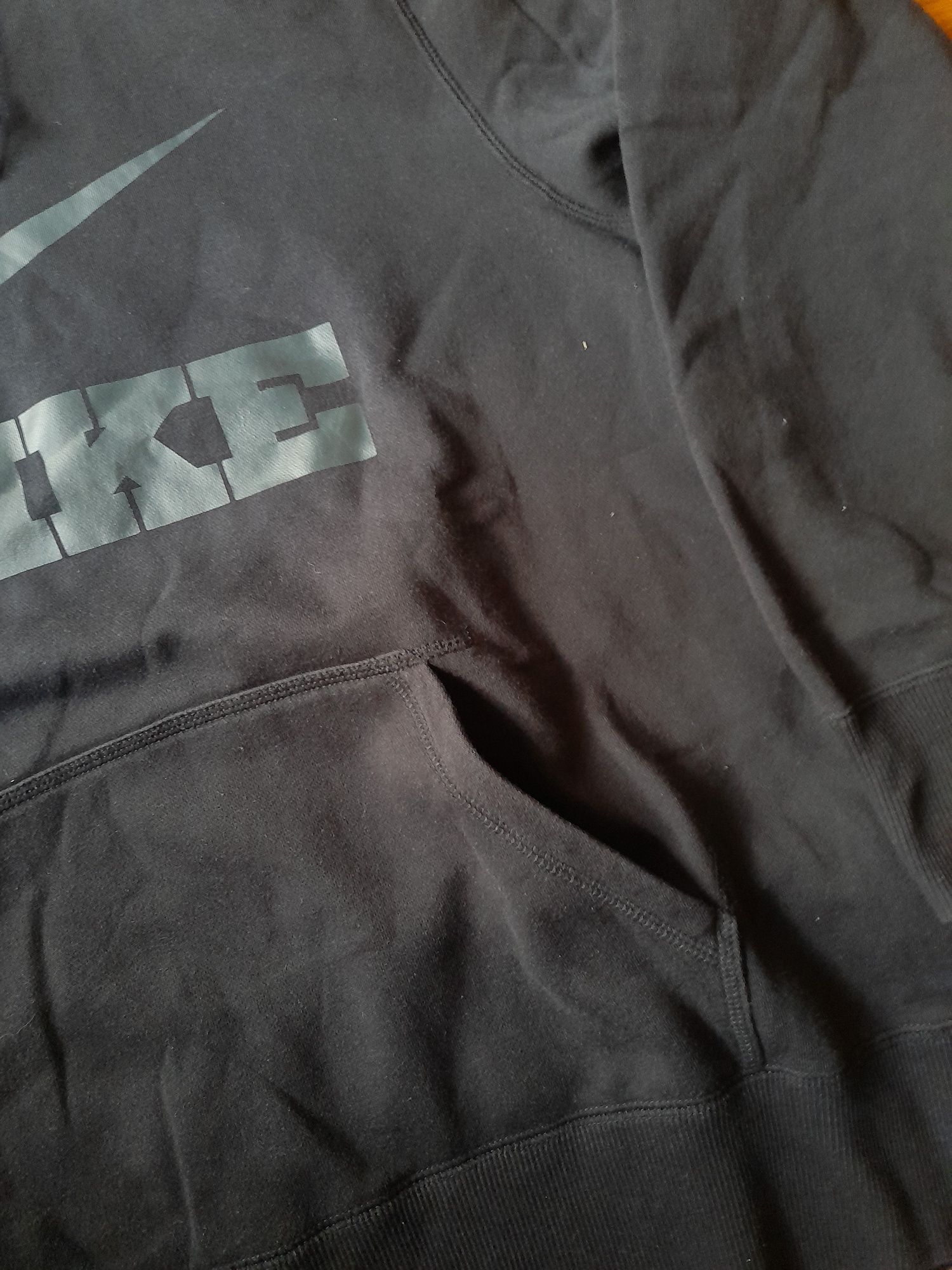 Nike мъжки Суитчър L размер.