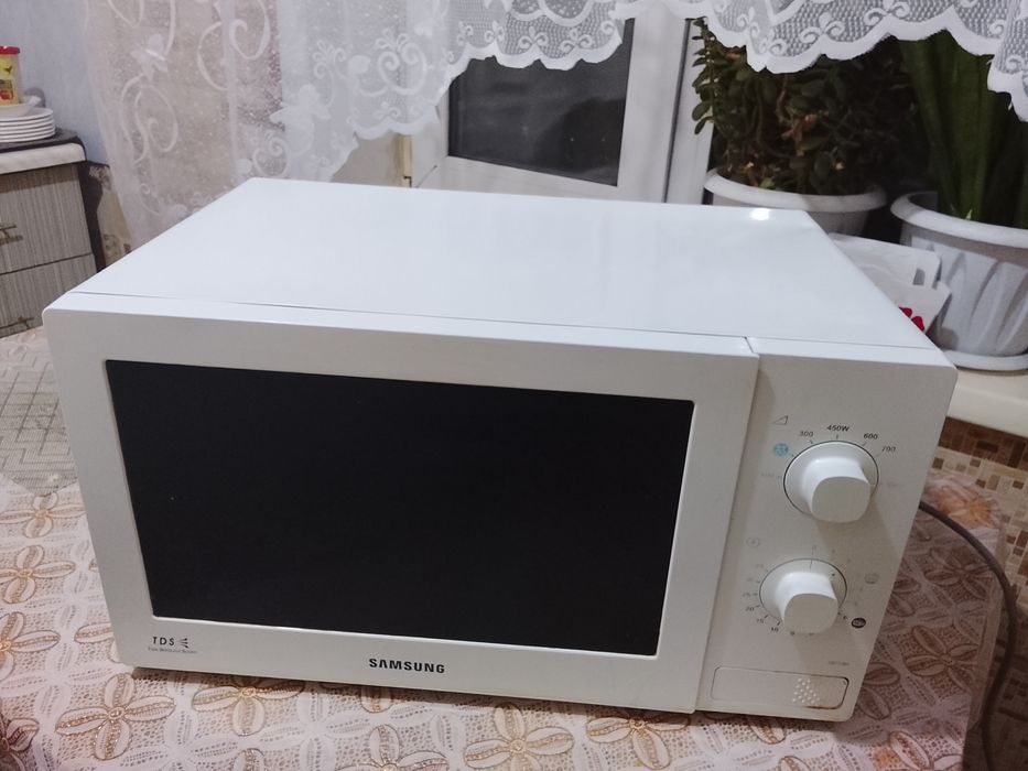 Продам микроволновку