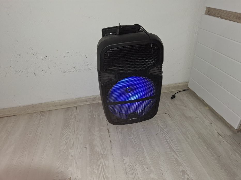 Vnd boxa vortex forte Ee 500w cu leduri și stic și Bluetooth