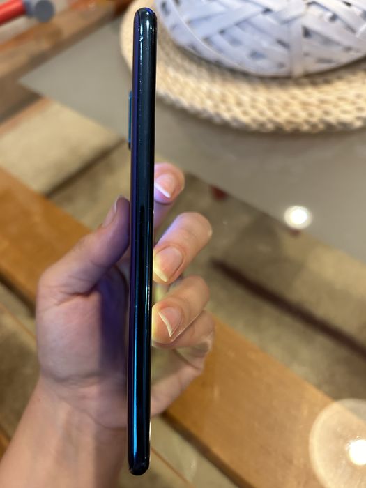 Телефон Huawei p30 lite