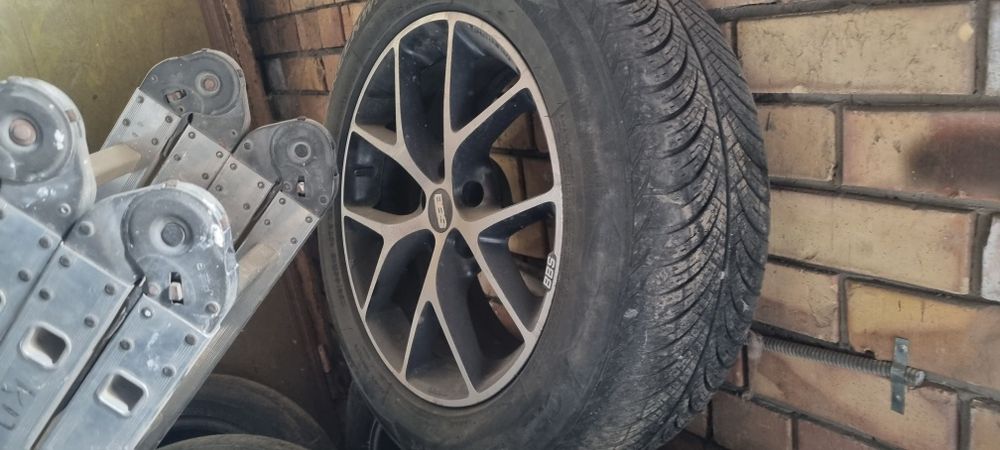 Продам диски с резиной