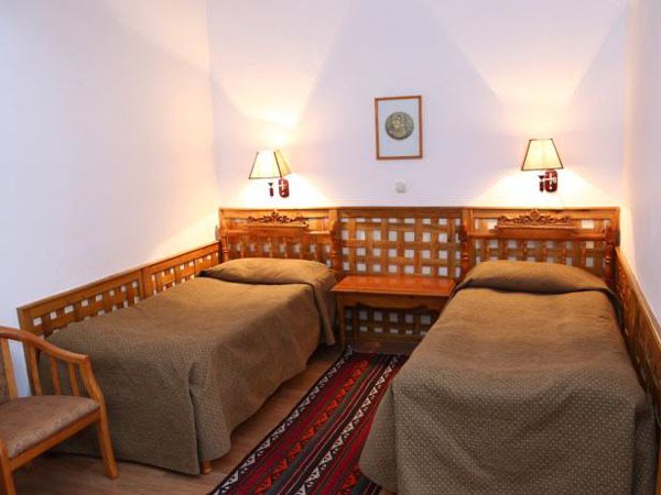 Сдаётся в аренду здание бывшей гостиницы Malika Classic Hotel