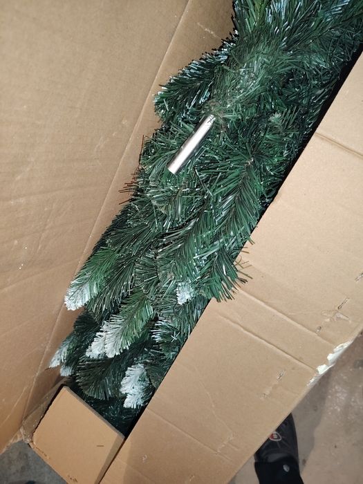 Изкуствена коледна елха