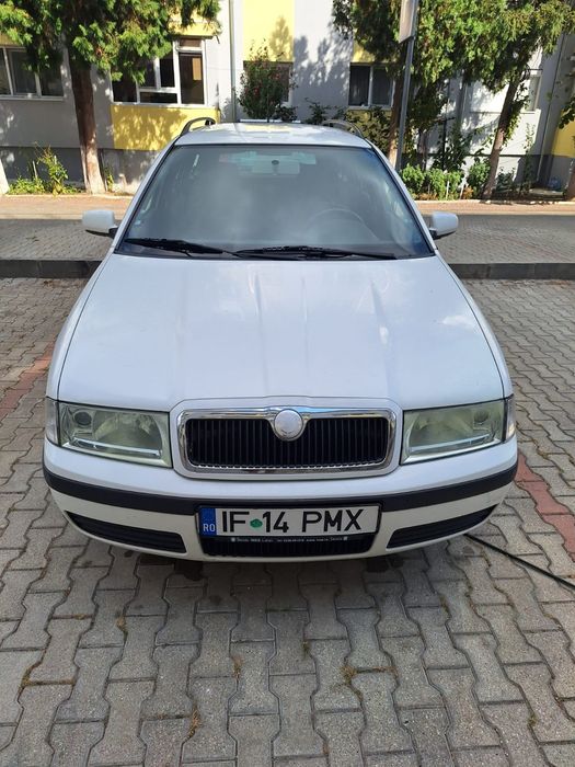Skoda Octavia Tour 1